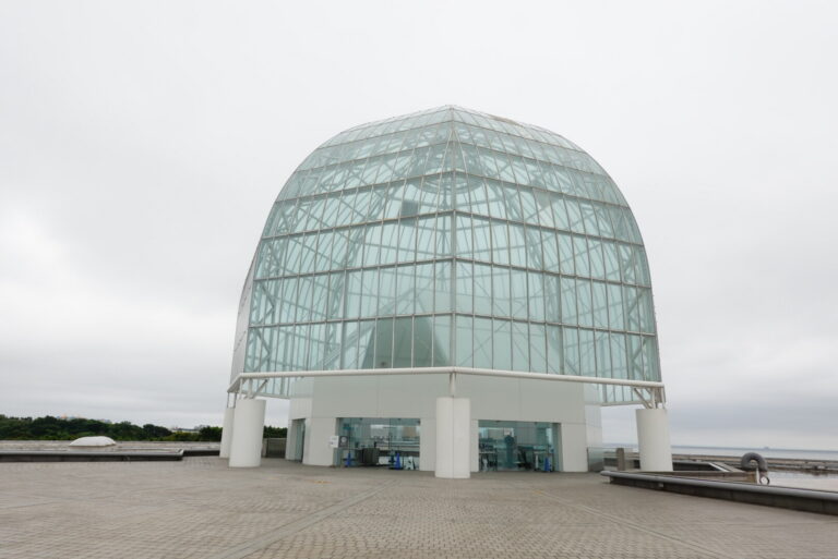 The glass dome of Tokyo Sea Life Park at Kasai Rinkai Park