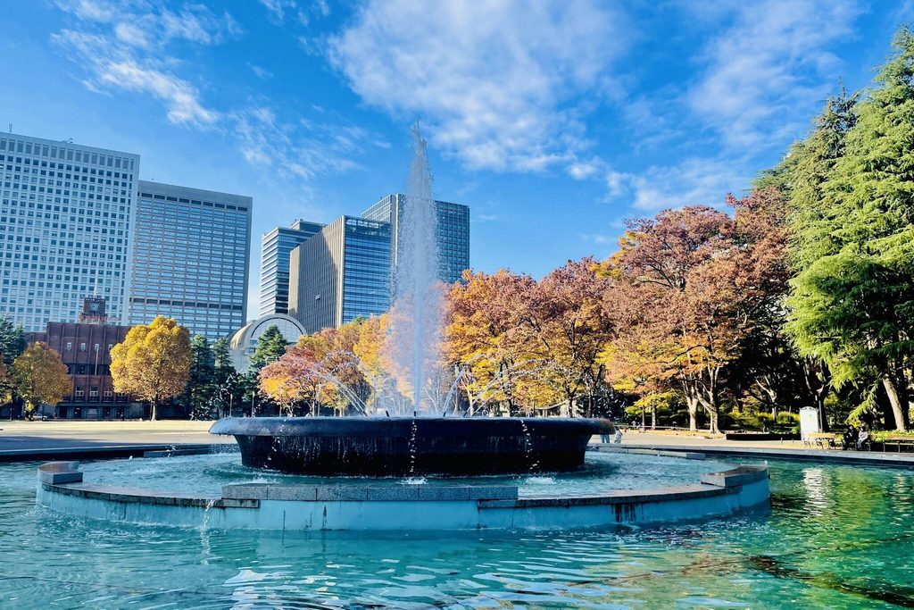 Hibiya Park's big fountain in autumn colour, a short walk from the venue Hibiya Park's big fountain in autumn colour, a short walk from the venue