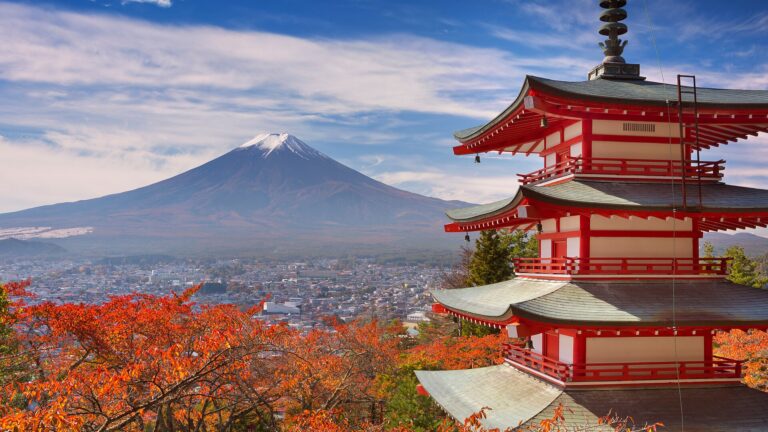 Best Japan tours 2027: Mt Fuji from Chureito Pagoda, Fujiyoshida