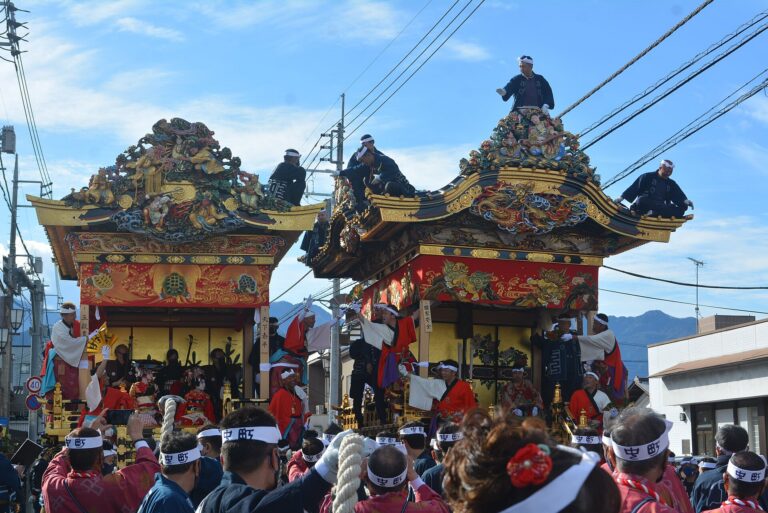 Chichibu Night Festival floats of Nakamachi and Kamimachi passing at night