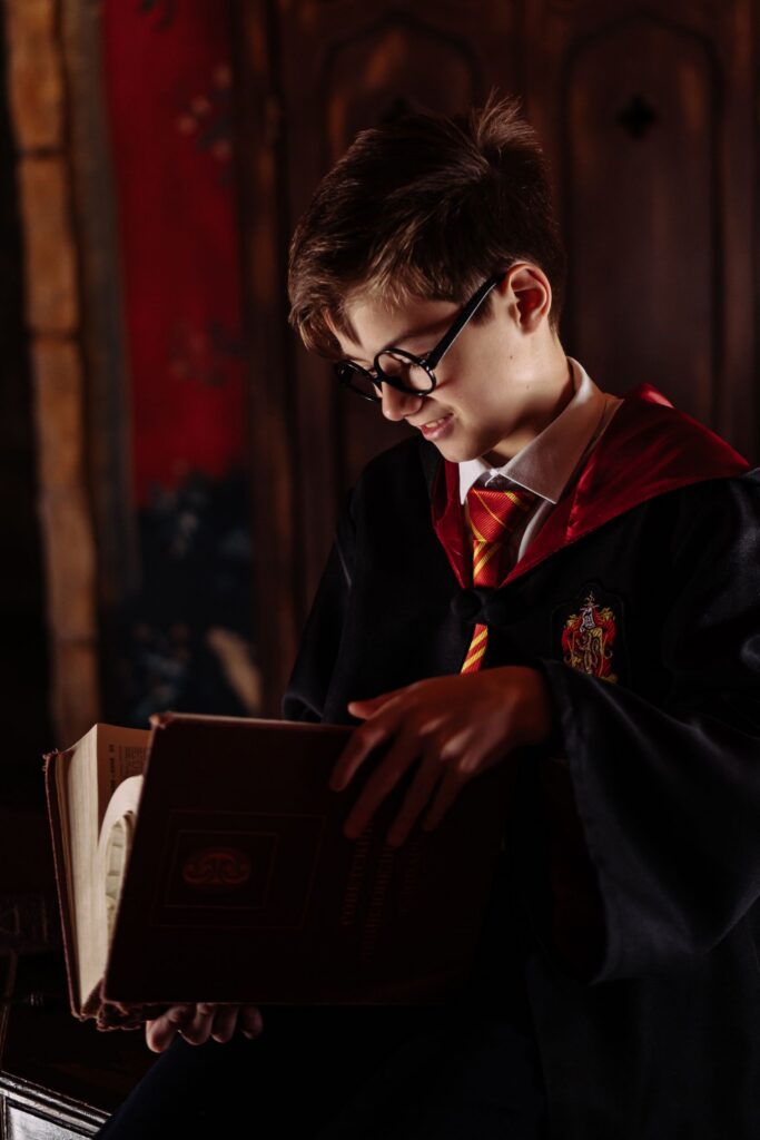 Child in a Harry Potter costume, for the family Dinner at Hogwarts in Tokyo 2026