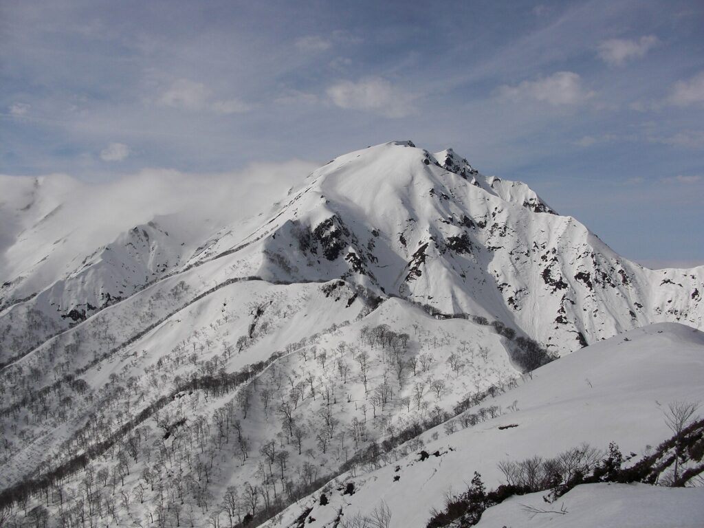 Winter at Mt.T by Hoshino Resorts (Tanigawadake Tenjindaira), Japan