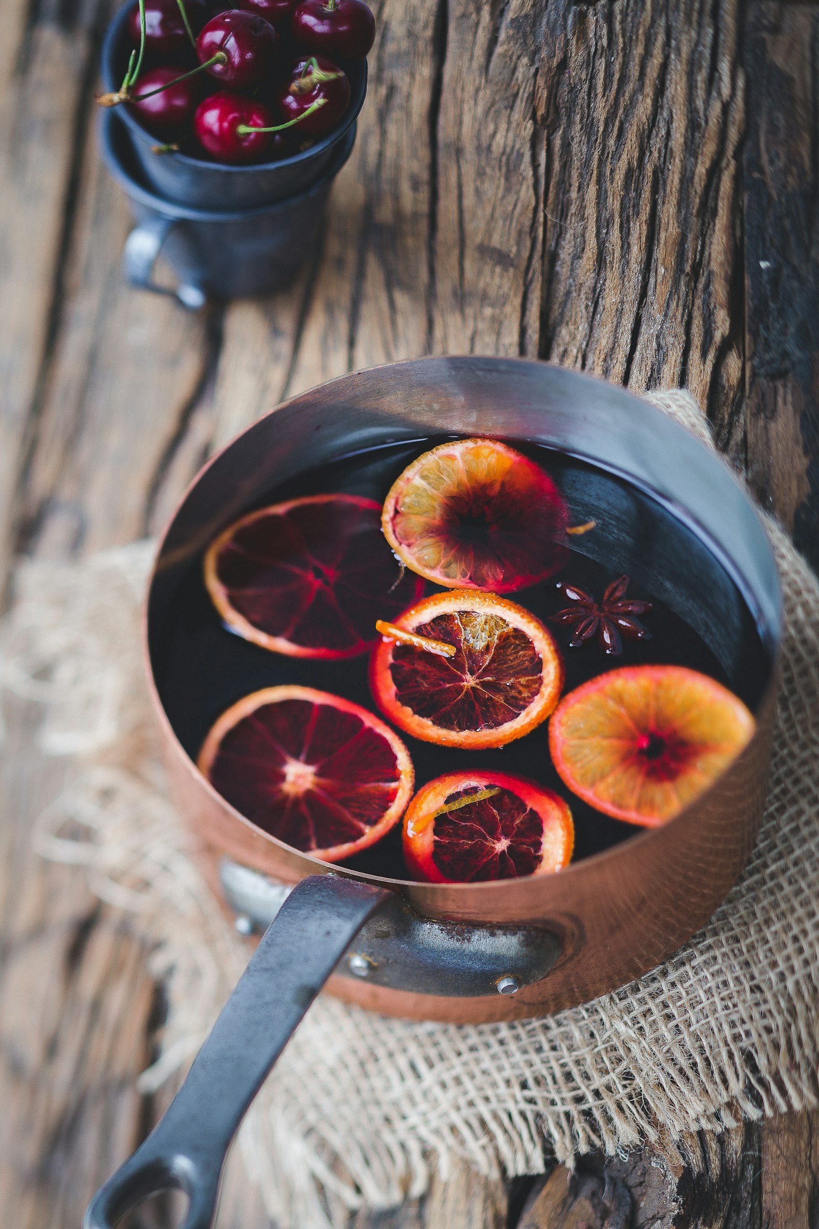 Pot of gl&uuml;hwein with orange slices, the mulled wine sold at Kansai Christmas markets