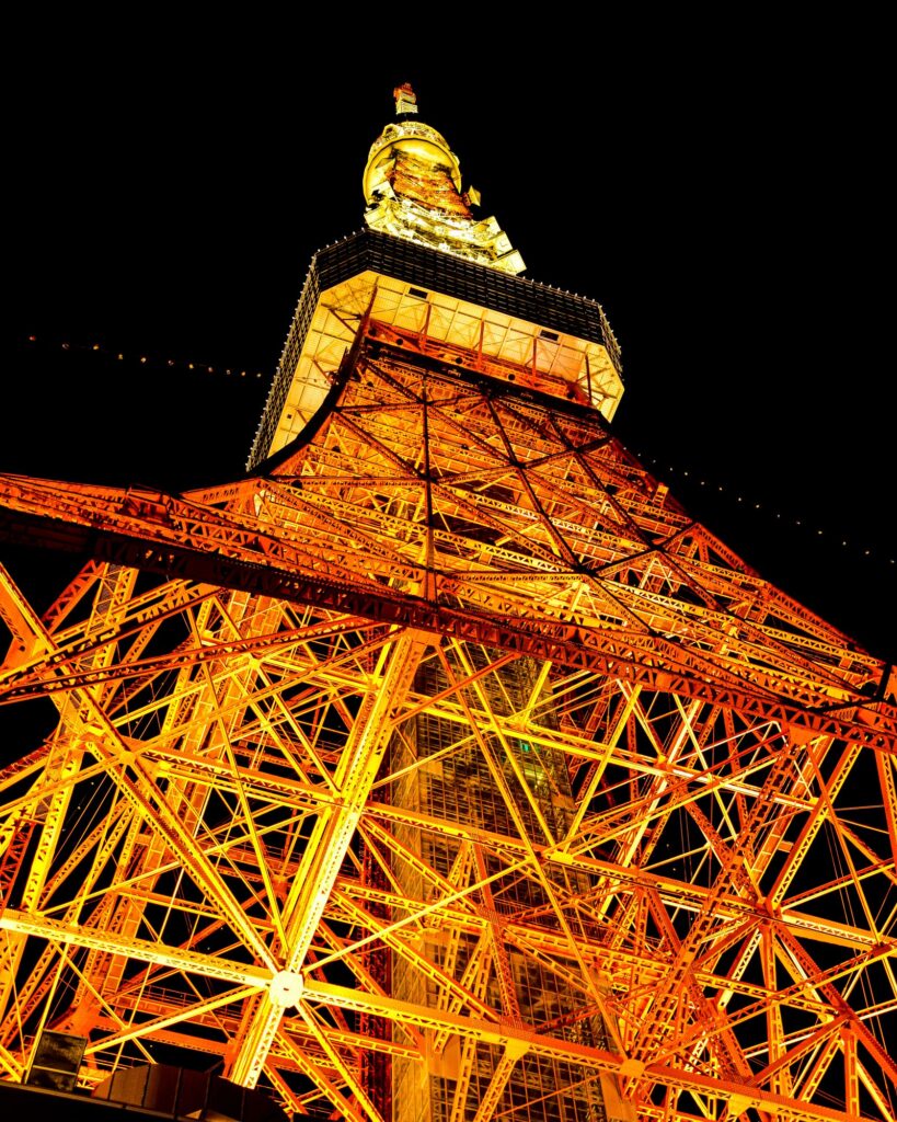 Tokyo New Year's Eve countdown spot: Tokyo Tower illuminated at night